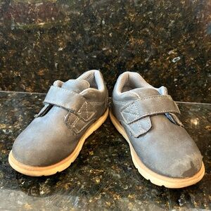 Gray Toddler Shoes — Stride Rite